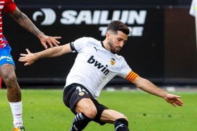 包含里程碑夜瓦伦西亚队长鼓劲；意大利杯今晚刷纪录；更衣室稳定；年轻球员得到机会的词条-爱游戏体育